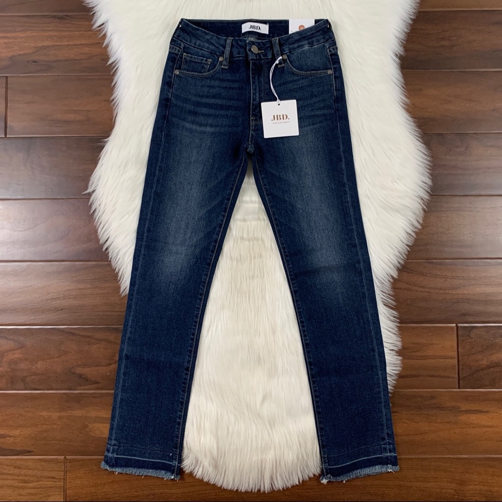 JBD Just Black Size 24 Straight Leg Raw Hem Denim Jeans